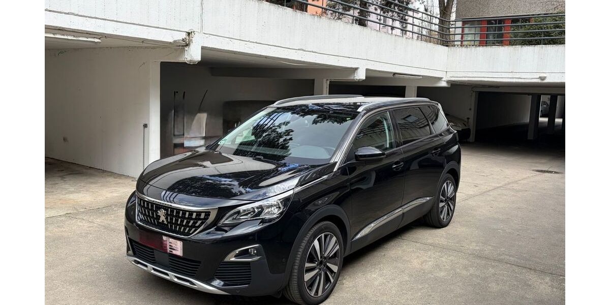 Peugeot 5008 117.554 km 16.900 &euro; Berlin 10967