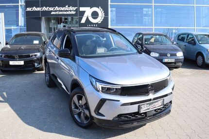 Opel Grandland (X) 8.369 km 24.490 € Potsdam 14482