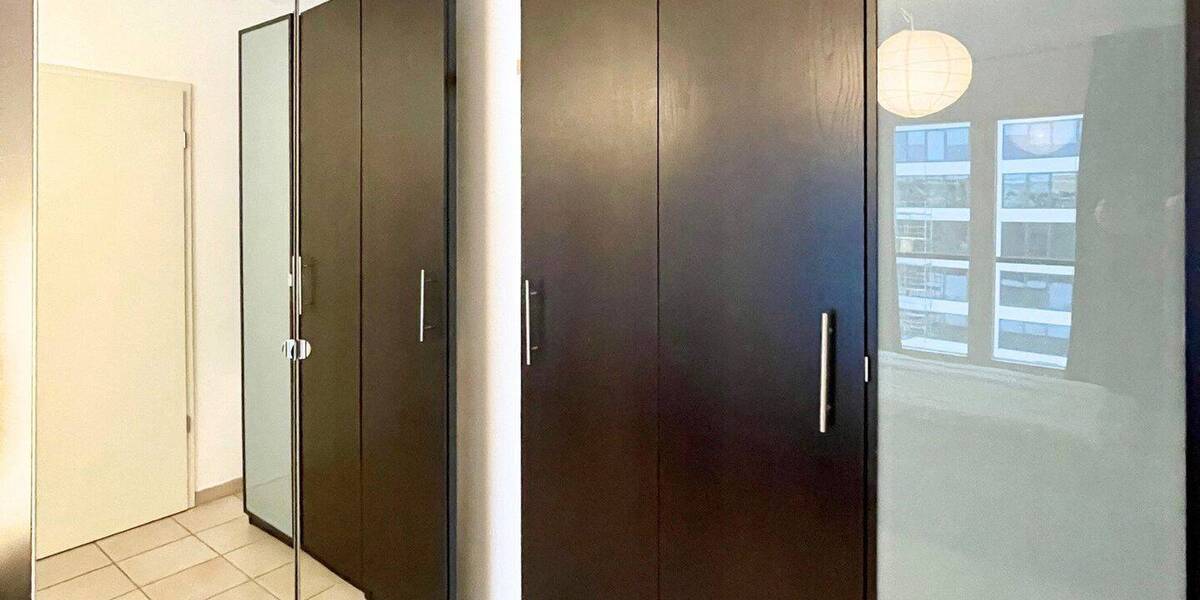 Etagenwohnung Berlin Charlottenburg - 2 Zimmer, 73 m&sup2;, 1.800&euro; | Angebot:26257986