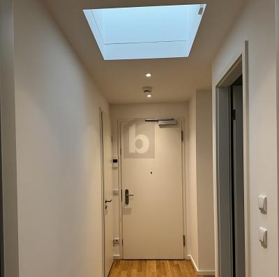 MODERN UND RUHIG IM DACHGESCHOSS 2 zimmer