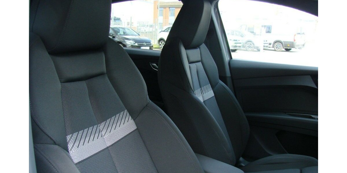 Audi Q4 e-tron Advanced Sportback LED ACC Spurhalteassi 30.452 km 29.980 &euro; Falkensee 14612