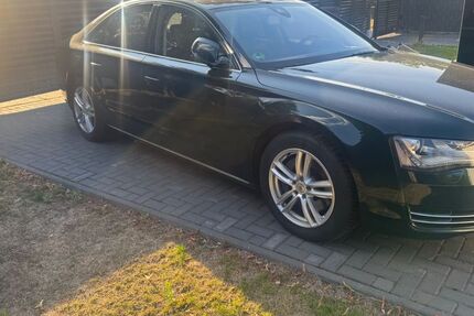 Audi A8 255.271 km 11.900 &euro; Berlin 12355
