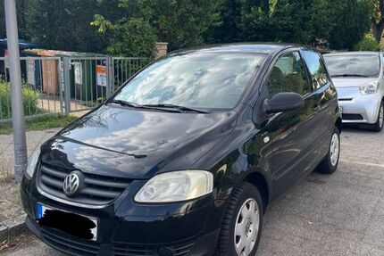 VW Fox 45.000 km 3.199 € Berlin 13357