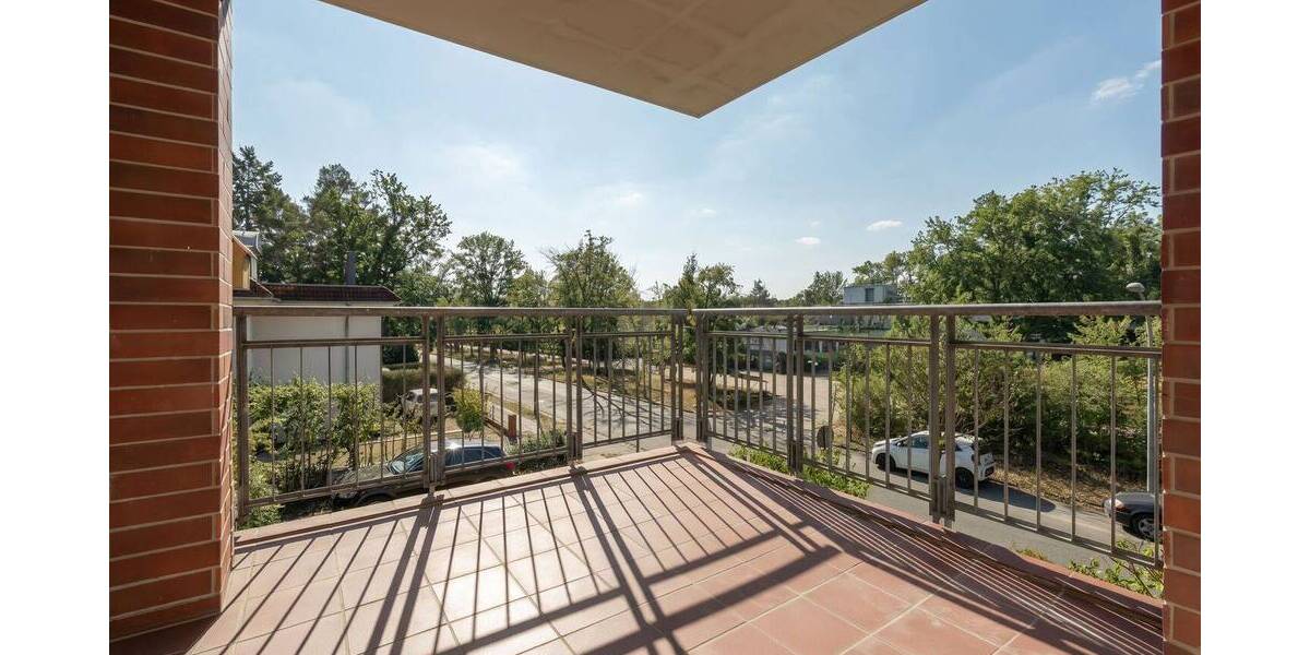 Etagenwohnung Kleinmachnow - 3 Zimmer, 97 m&sup2;, 450.000&euro; | Angebot:26869994