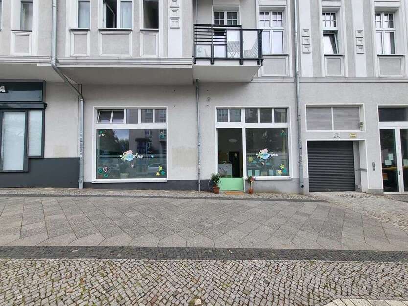 Büro in Berlin 2.494,18 € 117.65 m²