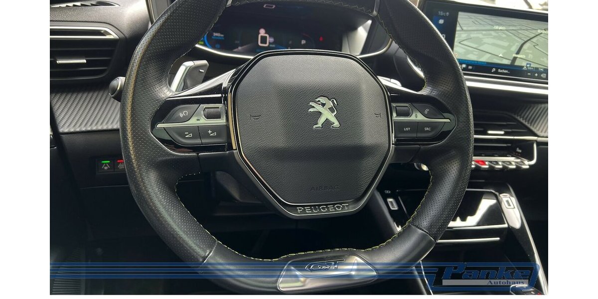 Peugeot 2008 GT 155 EAT8*Pano*LED*360°*TotWinkel*NAV* 36.726 km 19.990 &euro; Berlin 13187