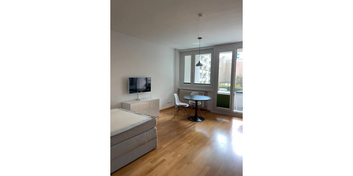 Etagenwohnung Berlin Charlottenburg-Wilmersdorf - 1 Zimmer, 43 m&sup2;, 299.000&euro; | Angebot:26698026