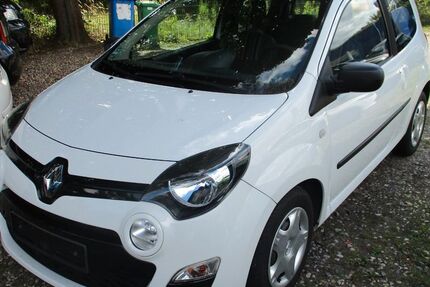 Renault Twingo 126.000 km 2.890 € Mahlow 15831