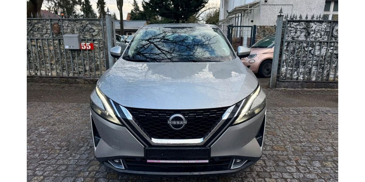 Nissan Qashqai 53.491 km 18.799 &euro; Berlin 12357