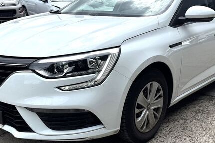 Renault Megane 41.616 km 7.999 &euro; Berlin 12347