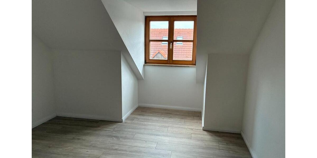 Etagenwohnung Falkensee - 1 Zimmer, 51 m&sup2;, 610&euro; | Angebot:26129812