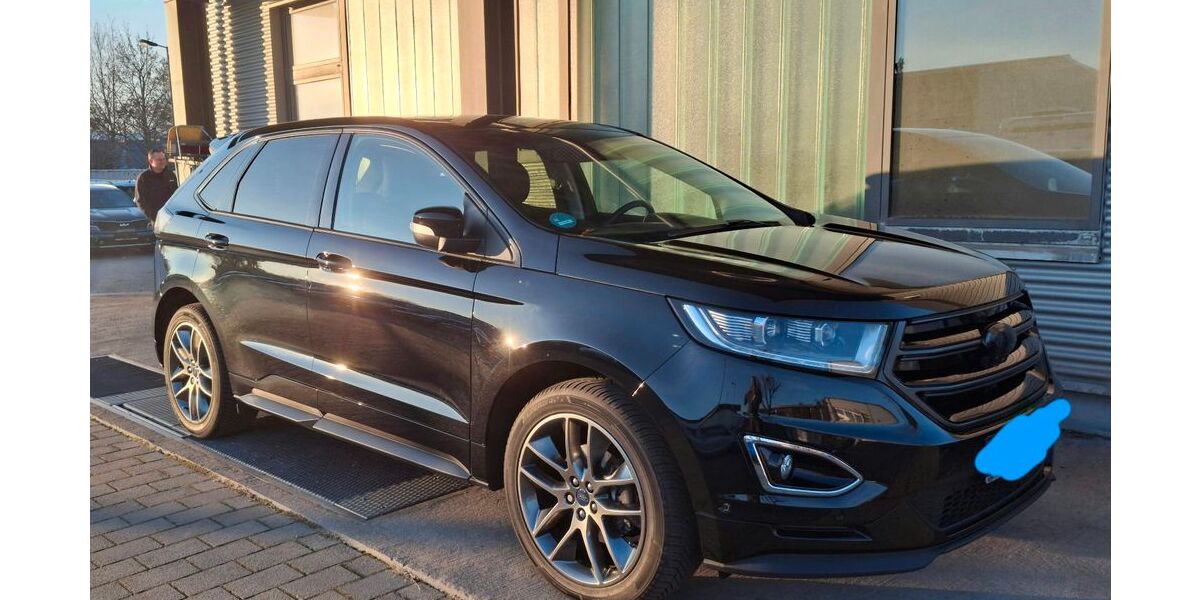 Ford Edge 87.000 km 22.499 € Potsdam 14480