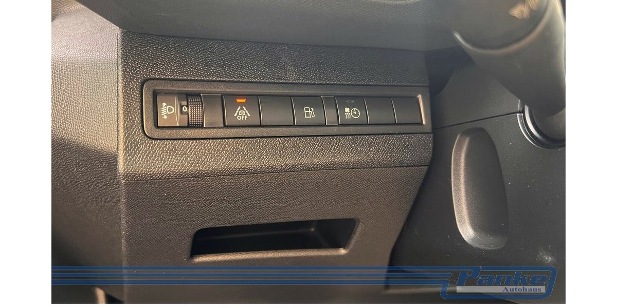 Peugeot 3008 Hybrid 225 Allure Pack EAT8*Kamera*LED*TotW 167.682 km 16.990 &euro; Berlin 13187