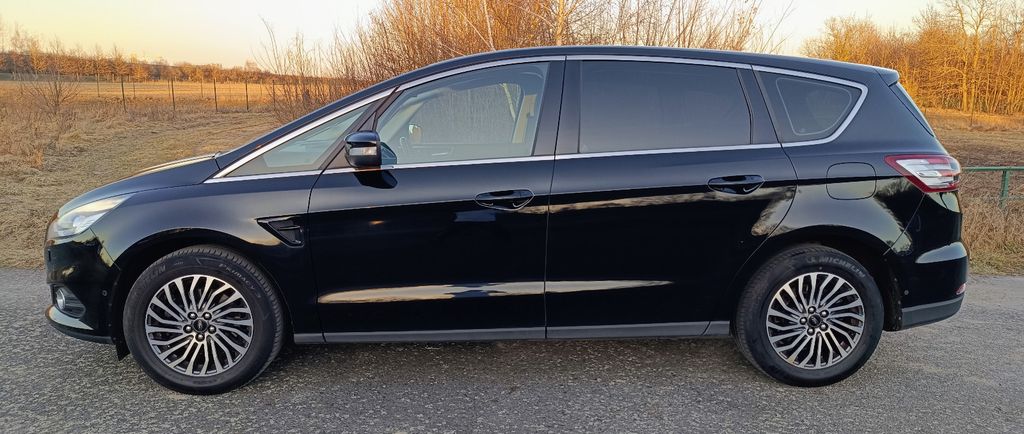 Ford S-Max 120.000 km 14.995 &euro; Berlin 12305