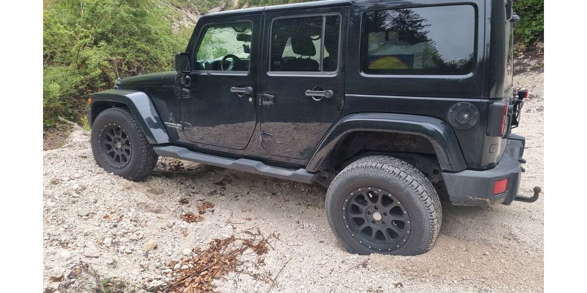 Jeep Wrangler 169.000 km 22.999 € berlin 10717