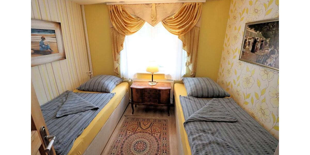 EFH im Grünen mit 600 qm Garten, Sauna v.Privat Bln.Lichtenrade 4 zimmer