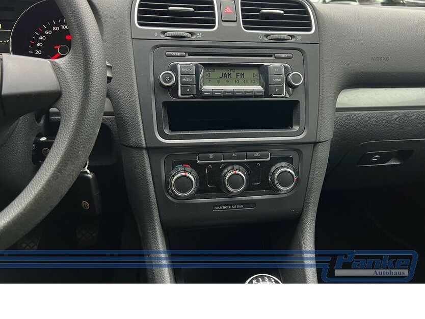 VW Golf Trendline 1.4*2Hand*8Reifen*Klima*Zahnriem 157.606 km 4.990 € Berlin 13187