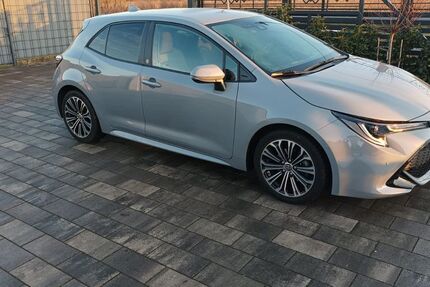Toyota Corolla 22.300 km 18.900 &euro; Ludwigsfelde 14974