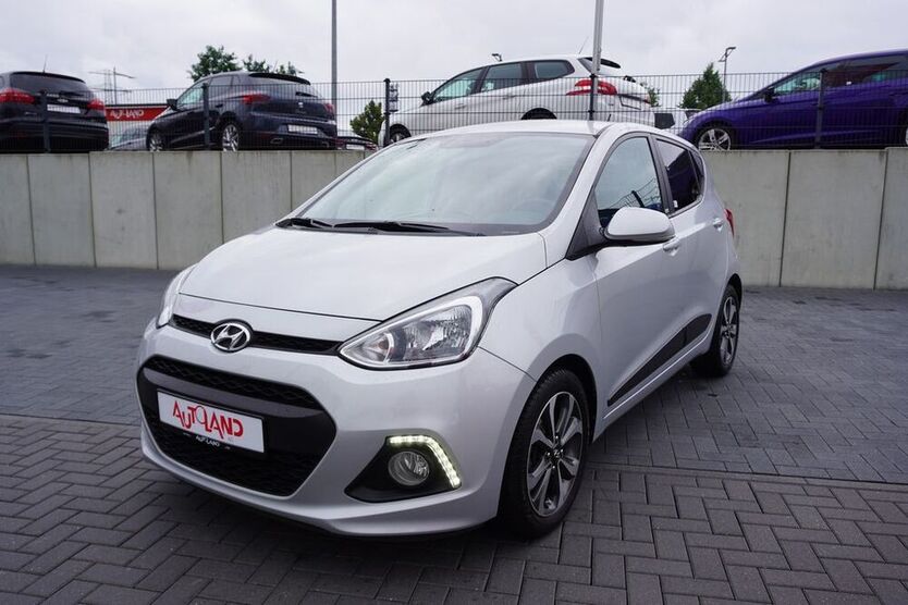 i10