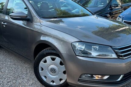 VW Passat 55.886 km 8.990 &euro; Berlin 13089