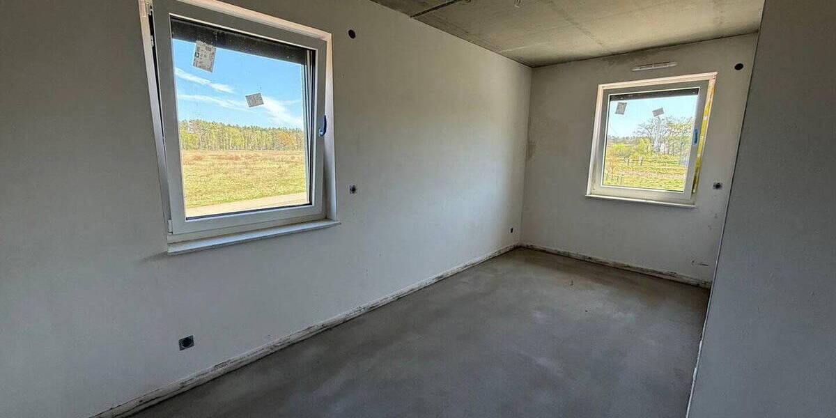 Doppelhaushälfte Ludwigsfelde - 5 Zimmer, 144 m&sup2;, 2.479&euro; | Angebot:26326881