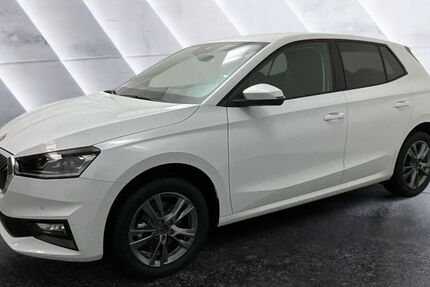 Skoda Fabia 9.990 km 26.470 &euro; Berlin 12681