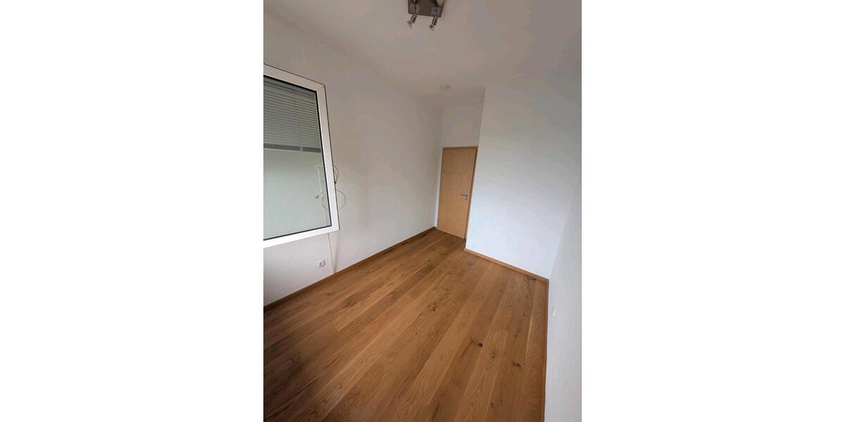 Dachgeschoßwohnung Berlin Lankwitz - 2 Zimmer, 45 m&sup2;, 240.000&euro; | Angebot:26888010