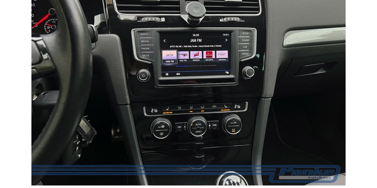 VW Golf VII Allstar BMT*PDC*Xenon*SHZ*Tempo* 94.457 km 12.990 &euro; Berlin 13187