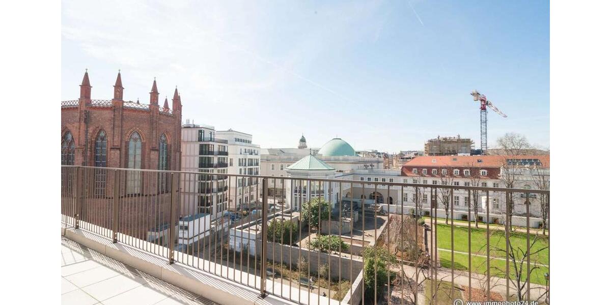 Maisonettewohnung mit 2 Terrassen und Blick auf das Kronprinzenpalais 3 zimmer