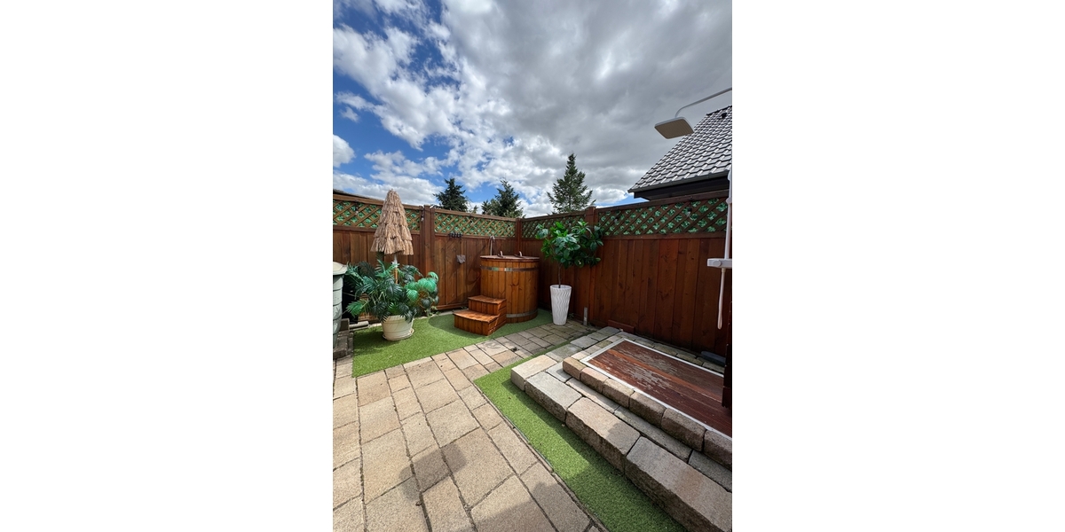 Provisionsfrei! Mediterranes Landhaus mit Wohlfühlgarten und Wellnessbereich in Nauen-Wachow - Einfamilienhaus Nauen | Angebot:27208594