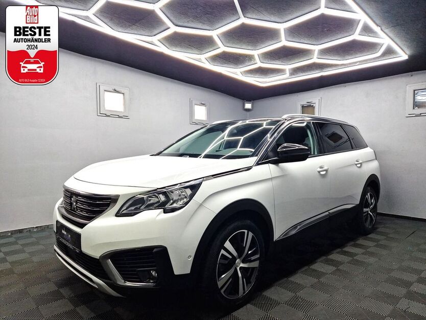 Peugeot 5008 74.800 km 21.780 € Berlin 12305