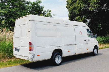 Mercedes-Benz Sprinter 175.665 km 4.800 &euro; Berlin 13629