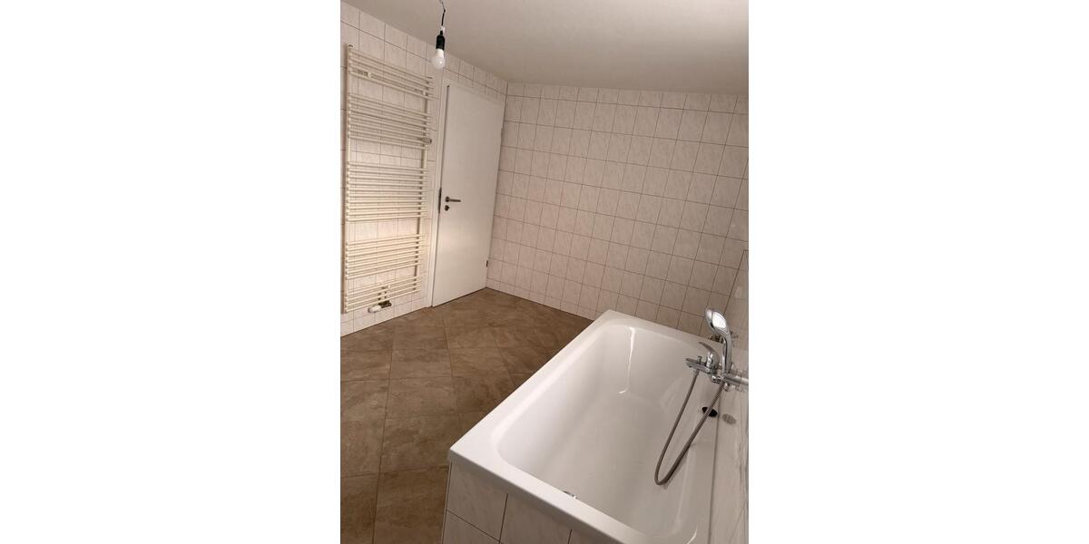 Etagenwohnung Kloster Lehnin - 3 Zimmer, 66 m&sup2;, 800&euro; | Angebot:24981236