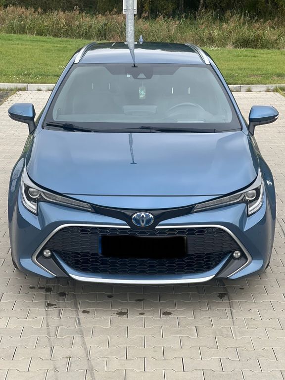 Toyota Corolla 204.000 km 17.200 € Berlin 12555