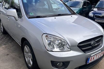 Kia Carens 230.000 km 2.390 € Berlin 13403