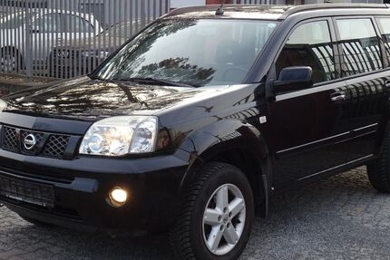Nissan X-Trail 105.000 km 3.950 &euro; Berlin 12099