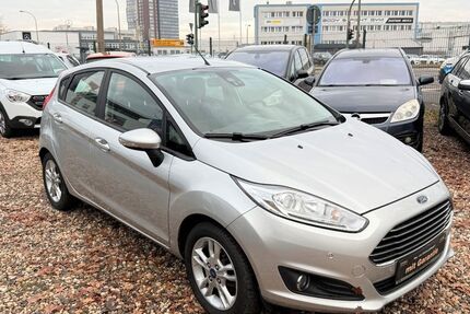 Ford Fiesta 127.474 km 6.500 &euro; Potsdam 14480