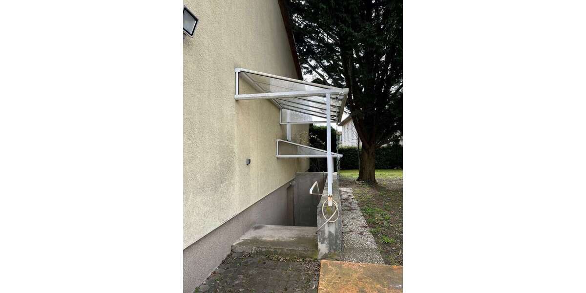 Leerstehendes Reihenendhaus: 100m² groß + ruhig im Grünen gelegen, Falkensee, nahe Potsdam + Berlin 4 zimmer