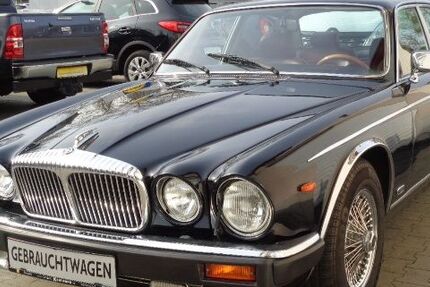 Jaguar Daimler 165.000 km 15.680 &euro; Berlin 12247