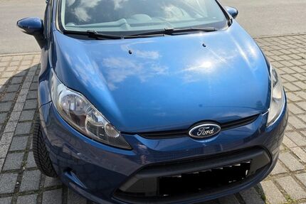 Ford Fiesta 82.000 km 3.200 &euro; Nauen 14641