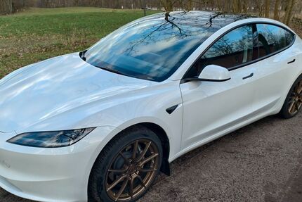 Tesla Model 3 22.500 km 40.990 &euro; Beelitz 14547