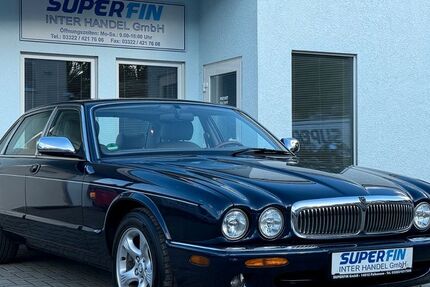 Jaguar XJ 157.529 km 11.990 &euro; Falkensee 14612