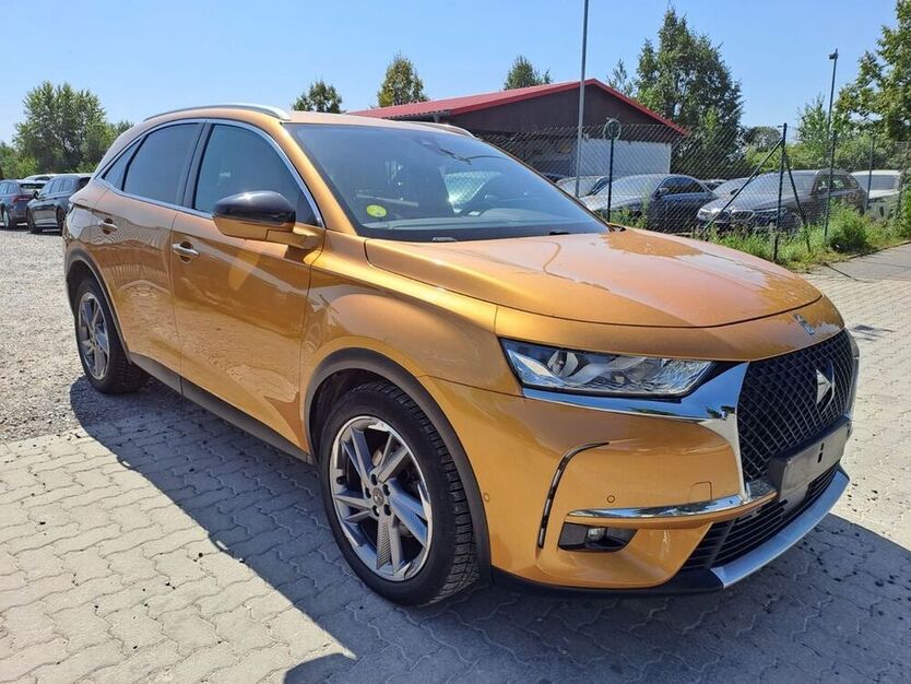 DS7 (Crossback)