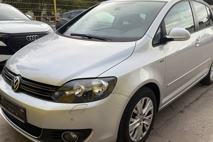 VW Golf VI Plus Life 2.Hand Schekh. Navi Klimaauto. 100.500 km 8.300 &euro; Berlin 10247