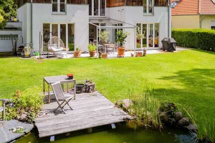 Haus Kleinmachnow - 9 Zimmer, 343 m&sup2;, 3.080.000&euro; | Angebot:26091881