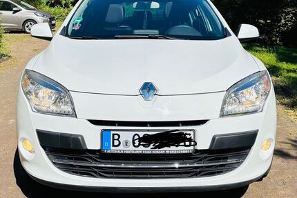 Renault Megane 121.000 km 5.500 &euro; Berlin 12349