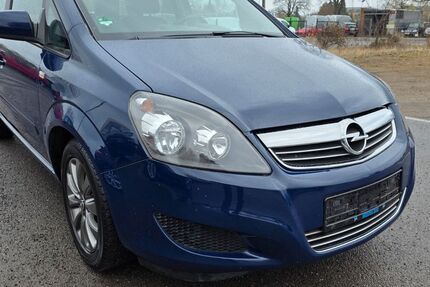 Opel Zafira 151.391 km 3.500 &euro; Berlin 13055