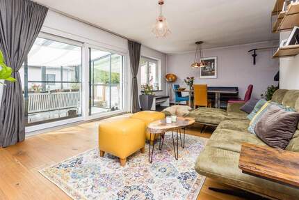 Modernes Einfamilienhaus mit schönem Garten in Berlin-Wartenberg 3 zimmer