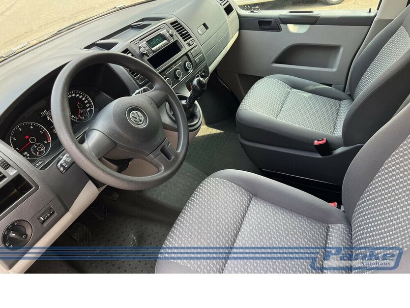 T5 Transporter Kombi 1. Hand 8 sitzer