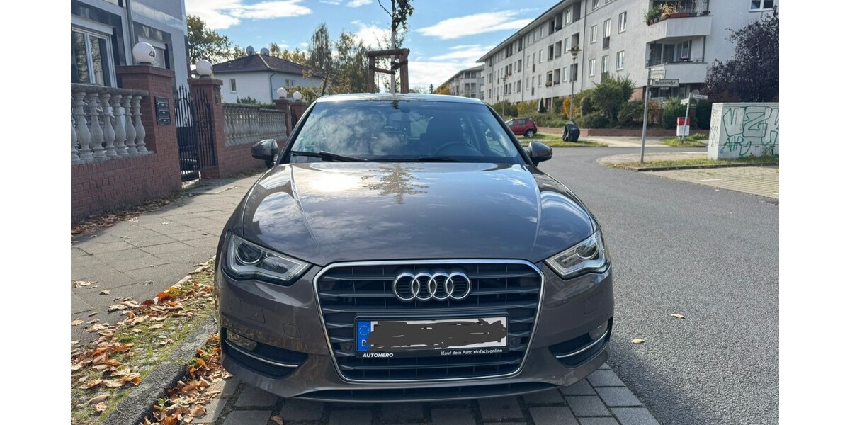 Audi A3 180.000 km 8.000 € Berlin 10178